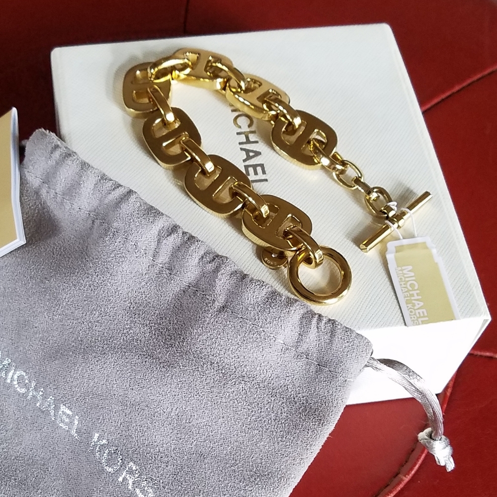 Michael Kors Heritage Maritime Chain Link Toggle Bracelet Gold Tone Heavy NWT - Picture 9 of 15